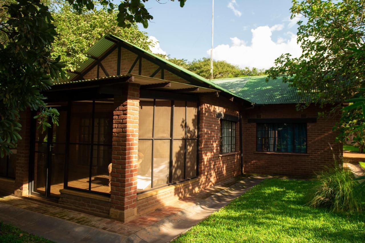 Eden Estates & Resort Lilongwe Exterior photo